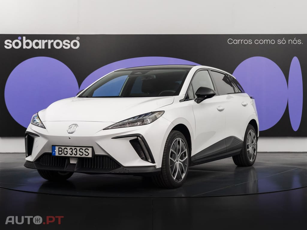 MG MG4 77 kWh Extended Range Luxury