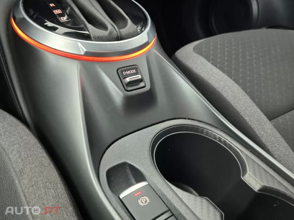 Nissan Juke 1.0 DIG-T N-Connecta NAV. DCT