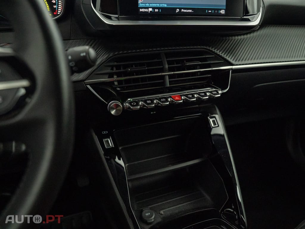 Peugeot E-2008 50 kWh Active Pack