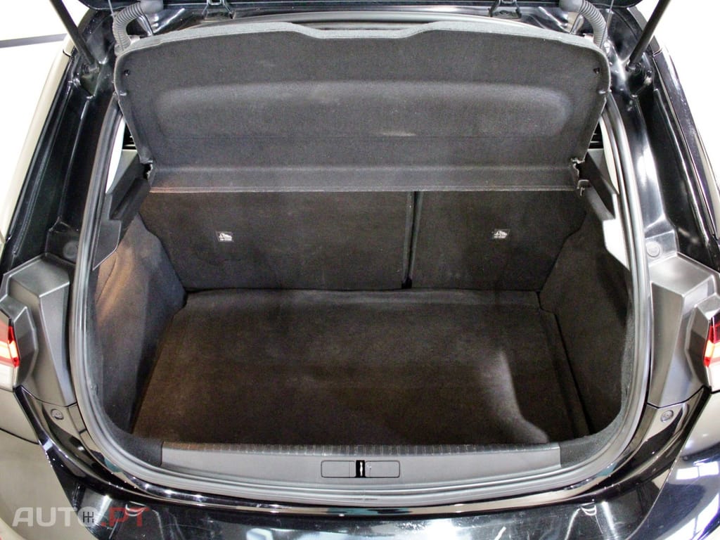 Opel Corsa 1.2 T Elegance
