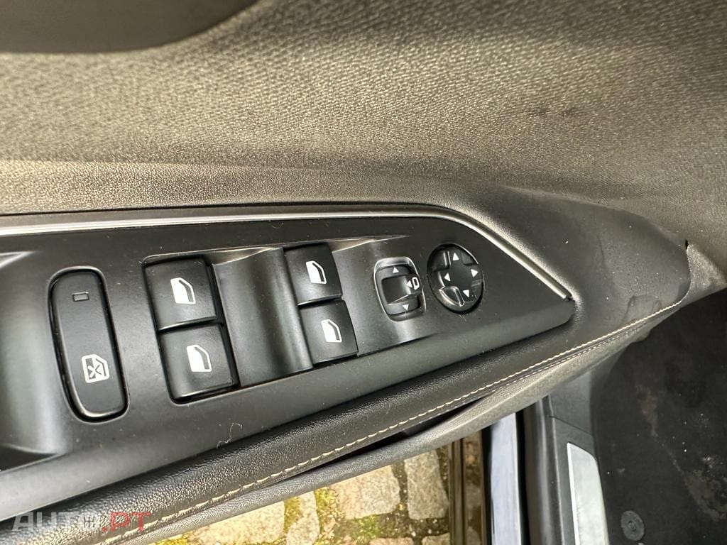 Peugeot 5008 1.5 BlueHDi GT Line EAT8