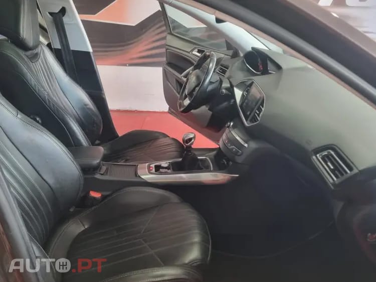 Peugeot 308 SW 1.6 BlueHDi Allure