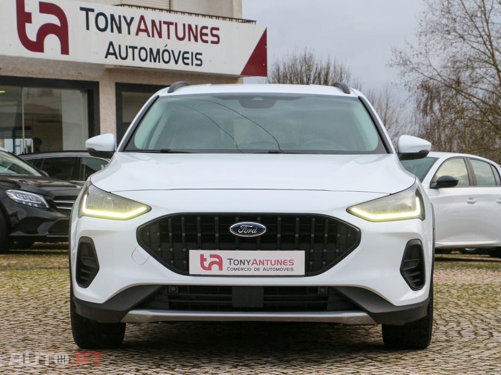 Ford Focus 1.0 EcoBoost MHEV Active