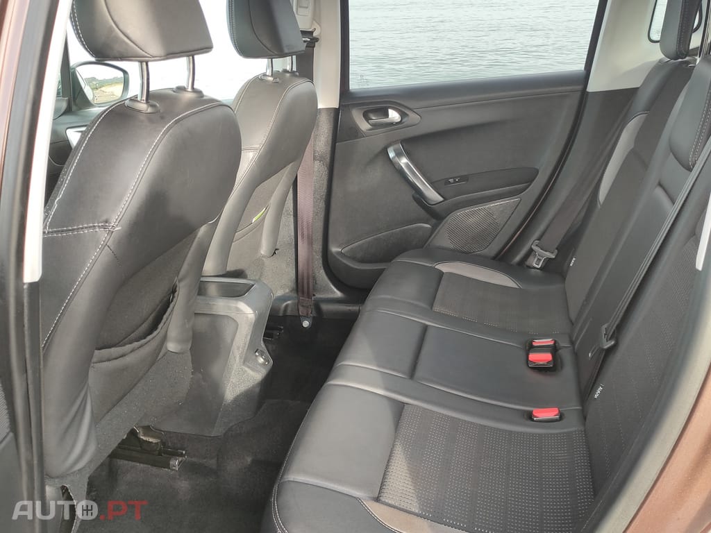 Peugeot 2008 1.6 e-HDi