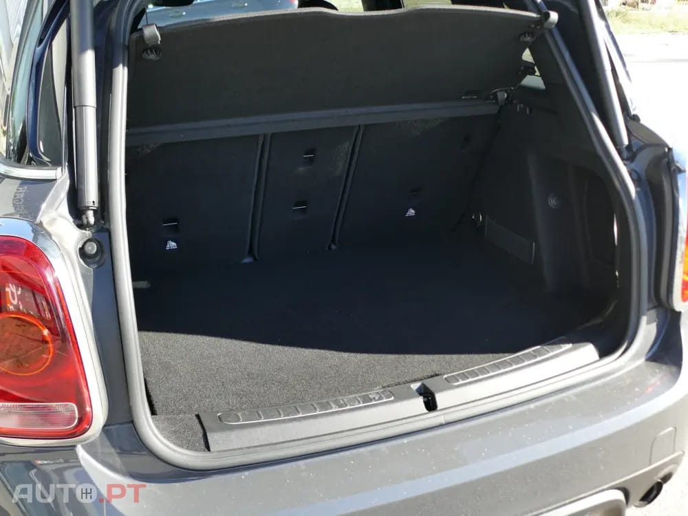 MINI Countryman John Cooper Works ALL4 Auto Desportiva