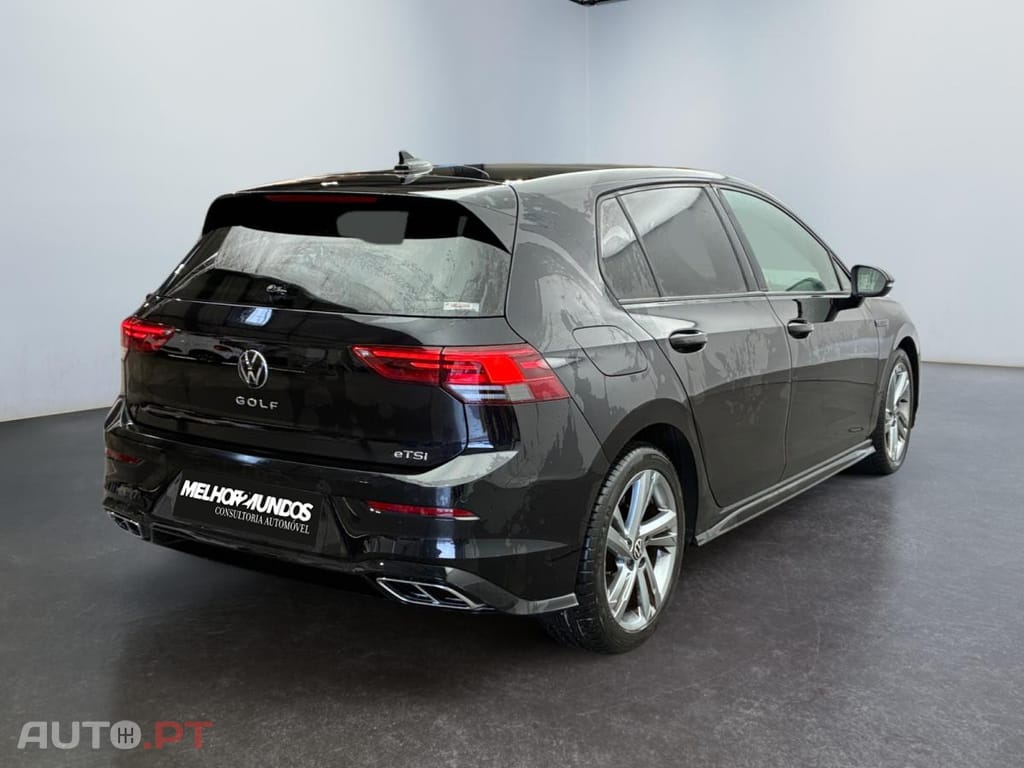 Volkswagen Golf 1.5 eTSI OPF R-Line DSG7