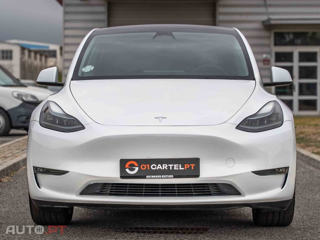 Tesla Model Y Long Range Dual Motor AWD