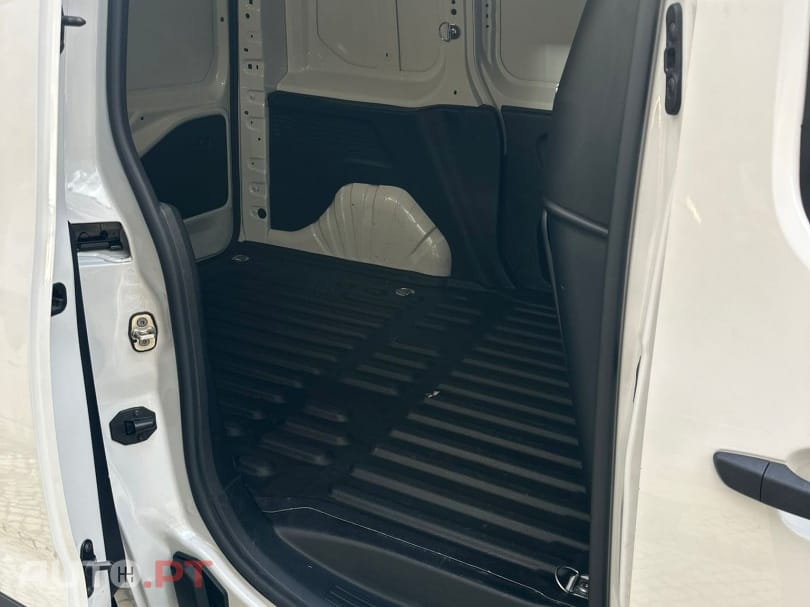 Fiat Doblo 1.5 Blue HDI AUTOMÁTICA