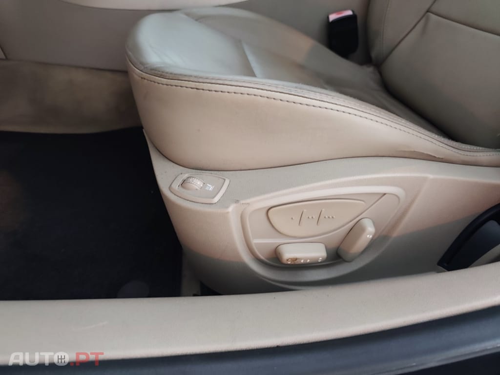 Renault Laguna Break 2.0 DCi Initiale
