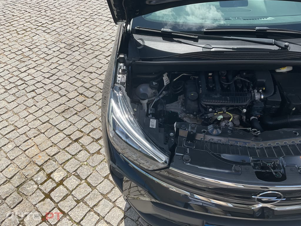 Opel Crossland X 1.2 Business Edition