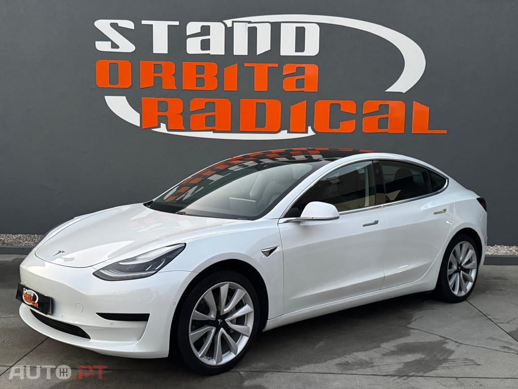 Tesla Model 3 Long-Range Dual Motor AWD