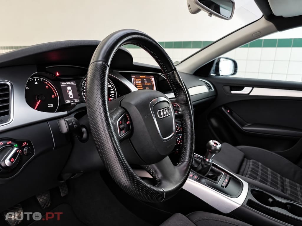 Audi A4 2.0 TDI Sport