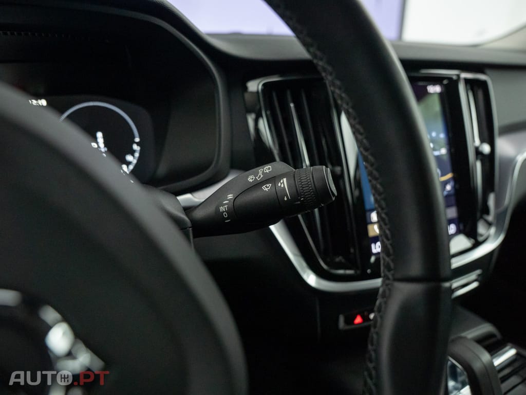 Volvo V60 2.0 T6 AWD TE Inscription Expression
