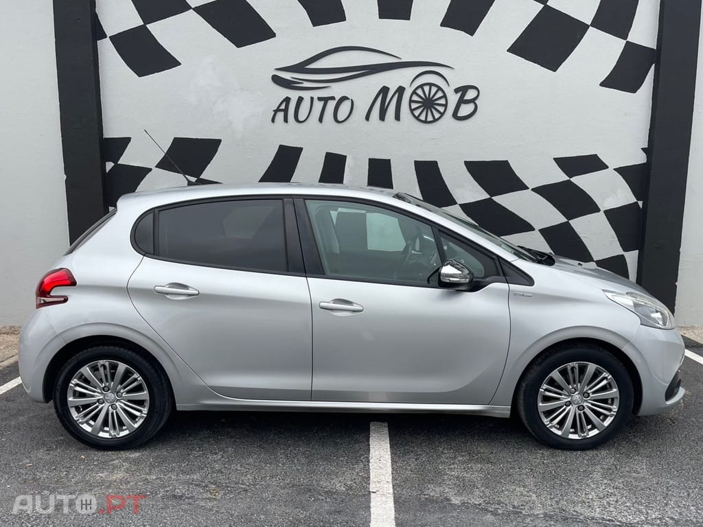 Peugeot 208 1.6 BlueHDi Style