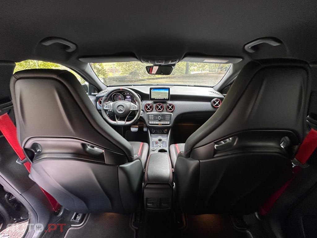 Mercedes-Benz A 45 AMG 4-Matic