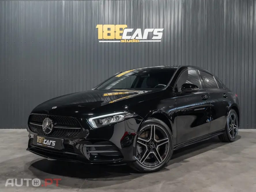 Mercedes-Benz A 250 e 8G-DCT AMG Line