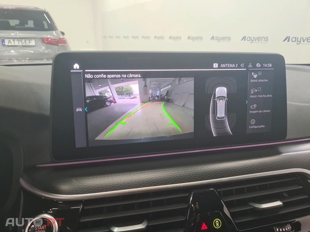 BMW 530 e Pack Desportivo M