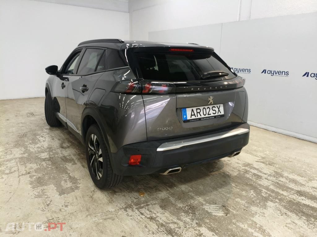 Peugeot 2008 1.2 PureTech Allure