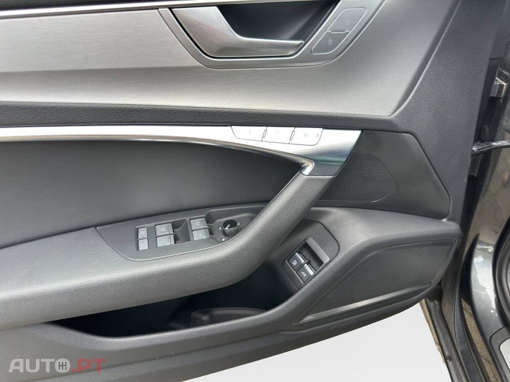 Audi A6 Avant 55 TFSIe quattro Sport tronic
