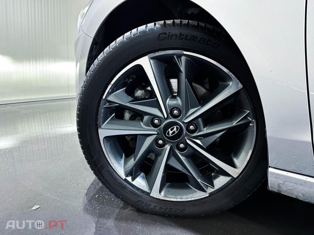 Hyundai i30 T-GDi DCT-7 Hybrid 48v