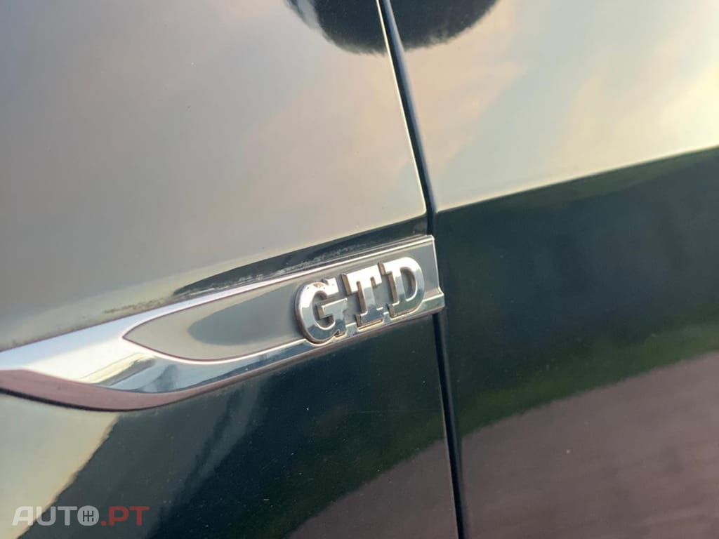 Volkswagen Golf 2.0 TDi GTD