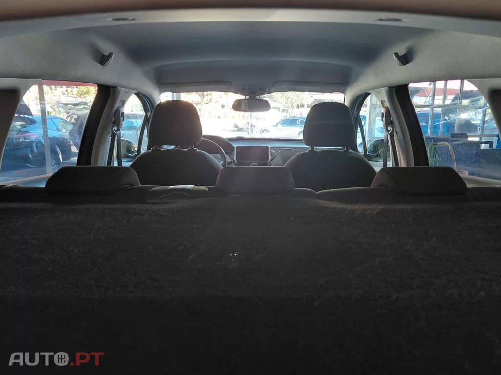 Peugeot 2008 1.2 PureTech Active