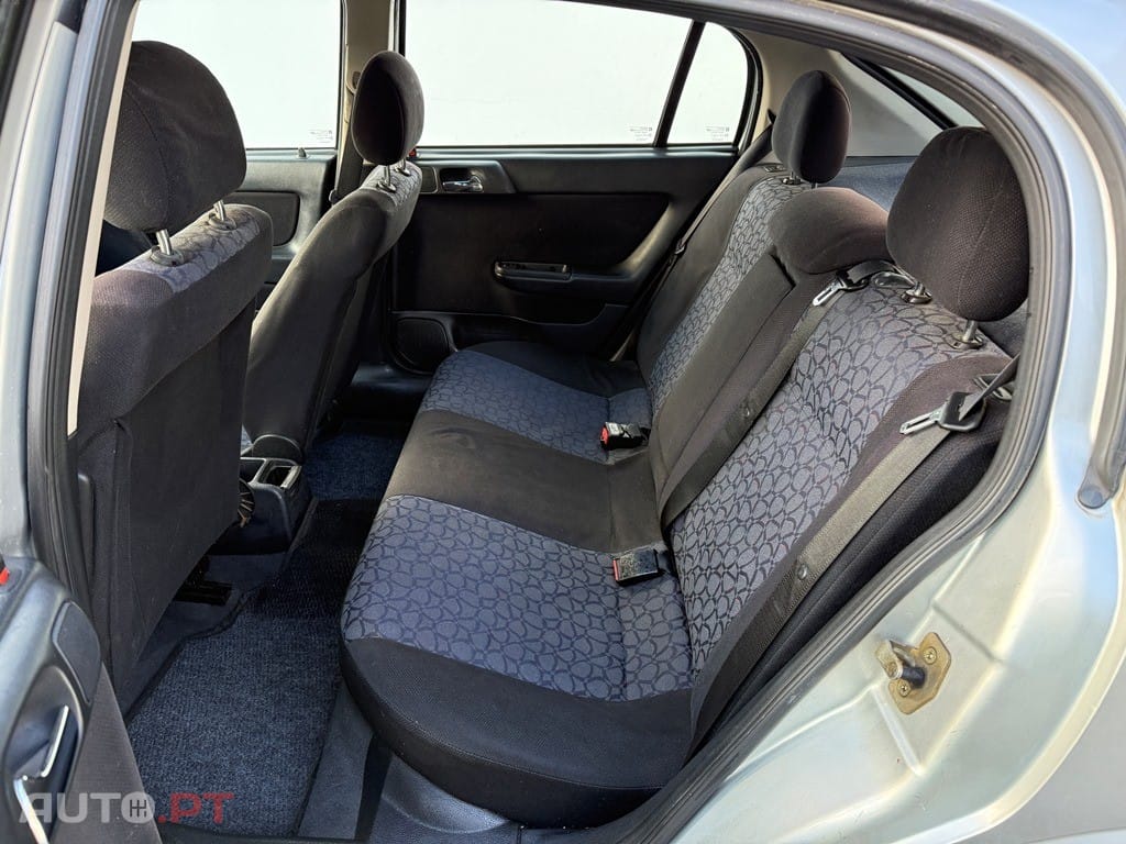 Opel Astra 1.4 100