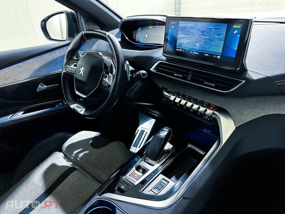 Peugeot 3008 1.6 Hybrid4 GT Pack e-EAT8