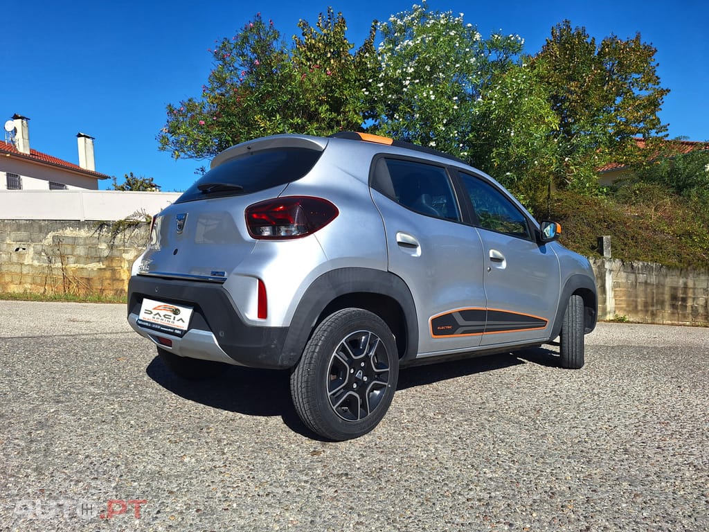 Dacia Spring Comfort Plus 100% Eléctrico