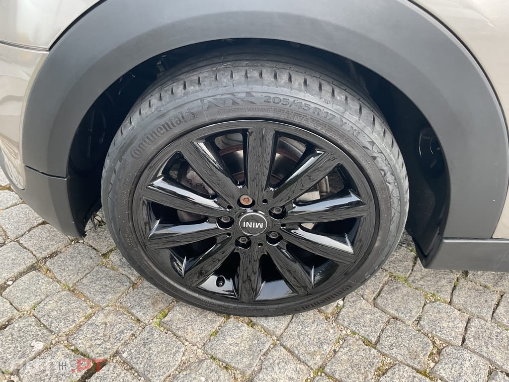 MINI Cabrio Cooper D