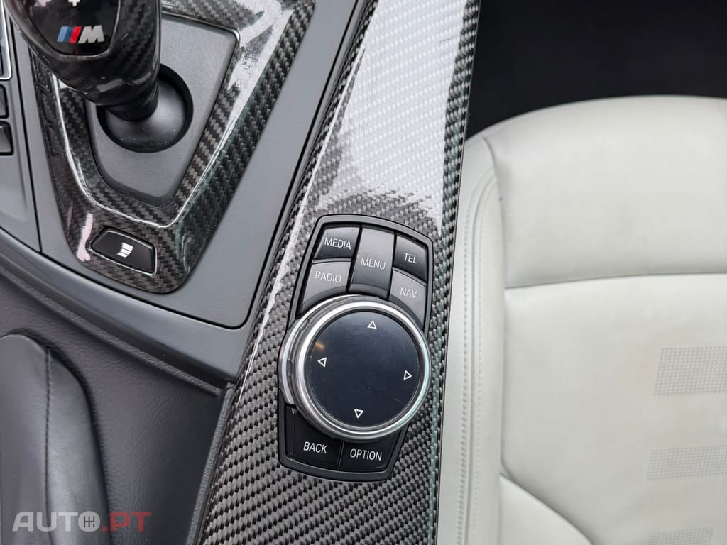 BMW M4 Auto