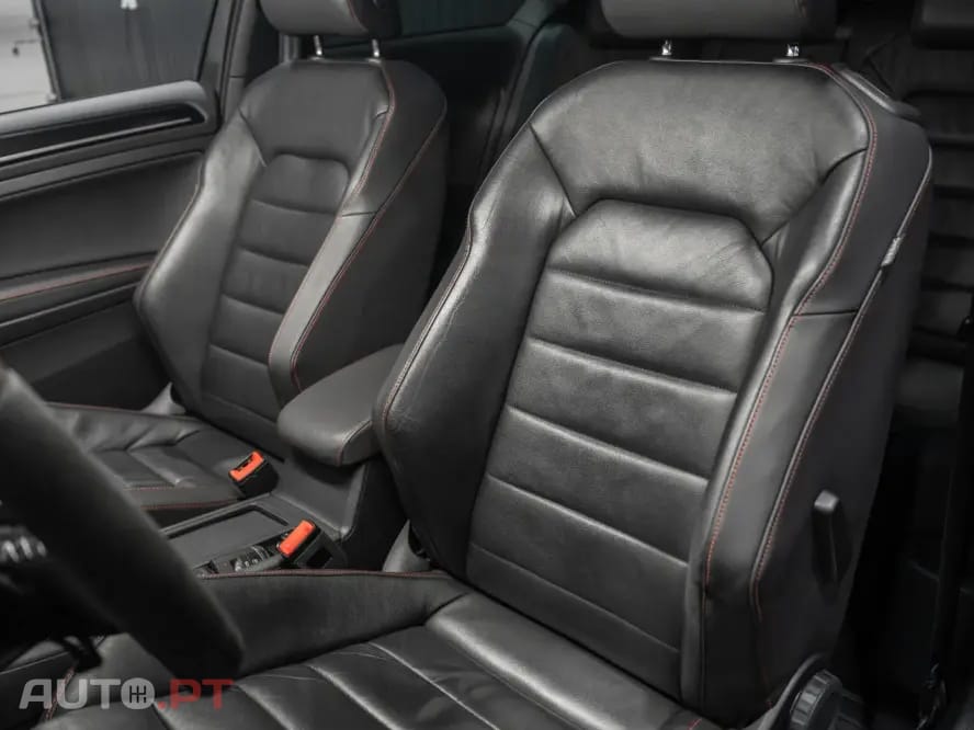 Volkswagen Golf 2.0 TSi GTi DSG Performance