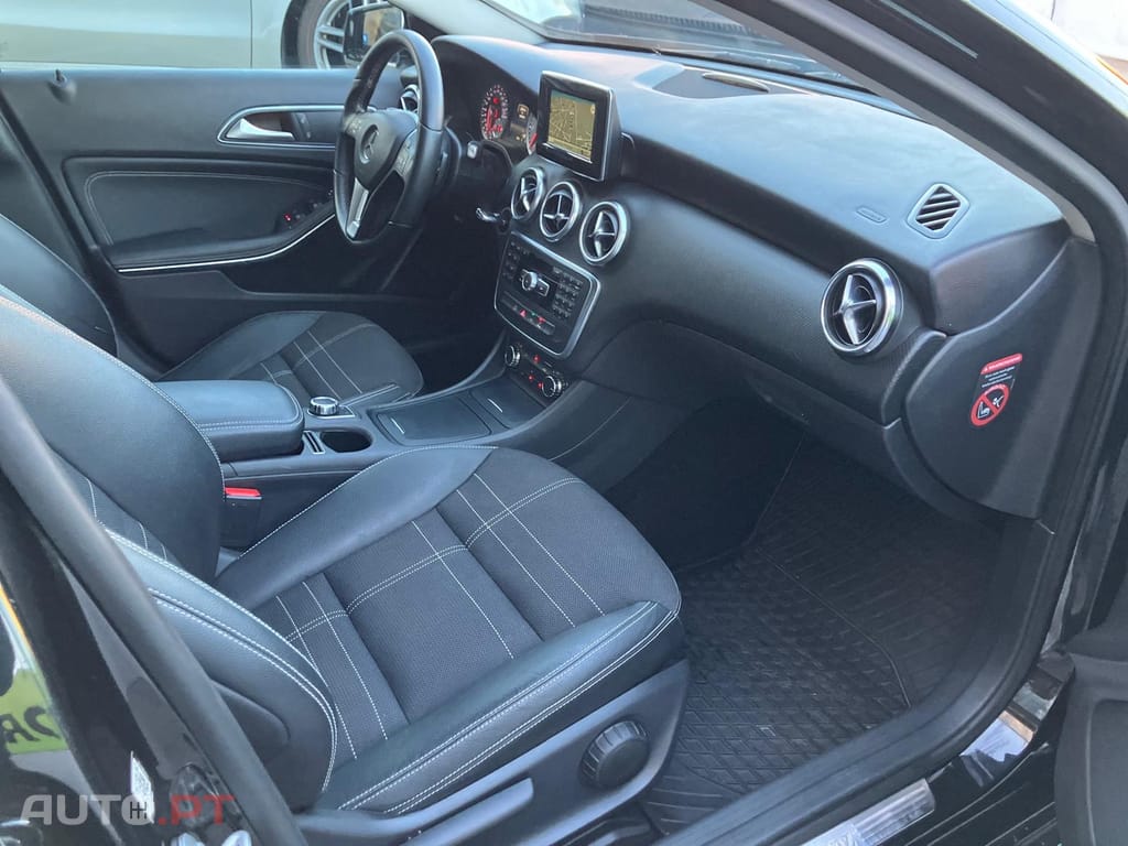 Mercedes-Benz A 180 1.8CDI Urban Cx. Aut.