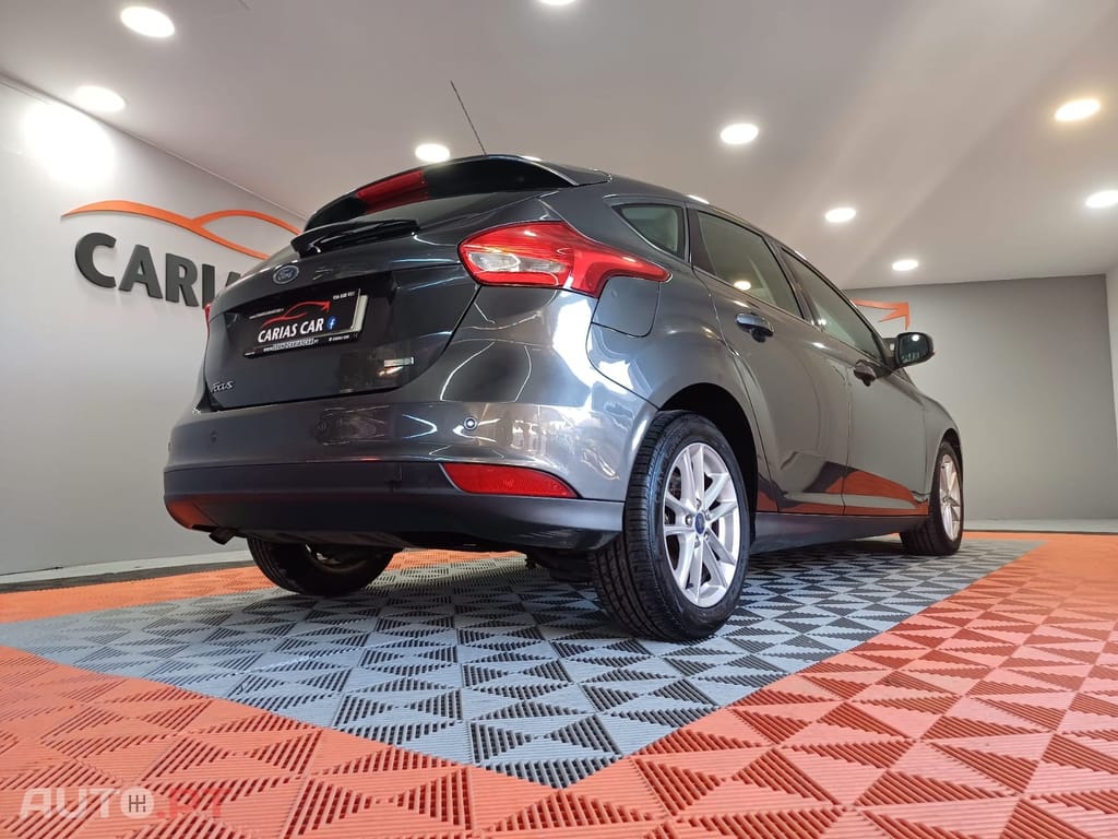 Ford Focus 1.0 SCTi Titanium