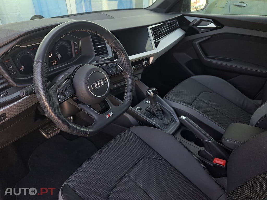 Audi A1 30 TFSI S line S tronic