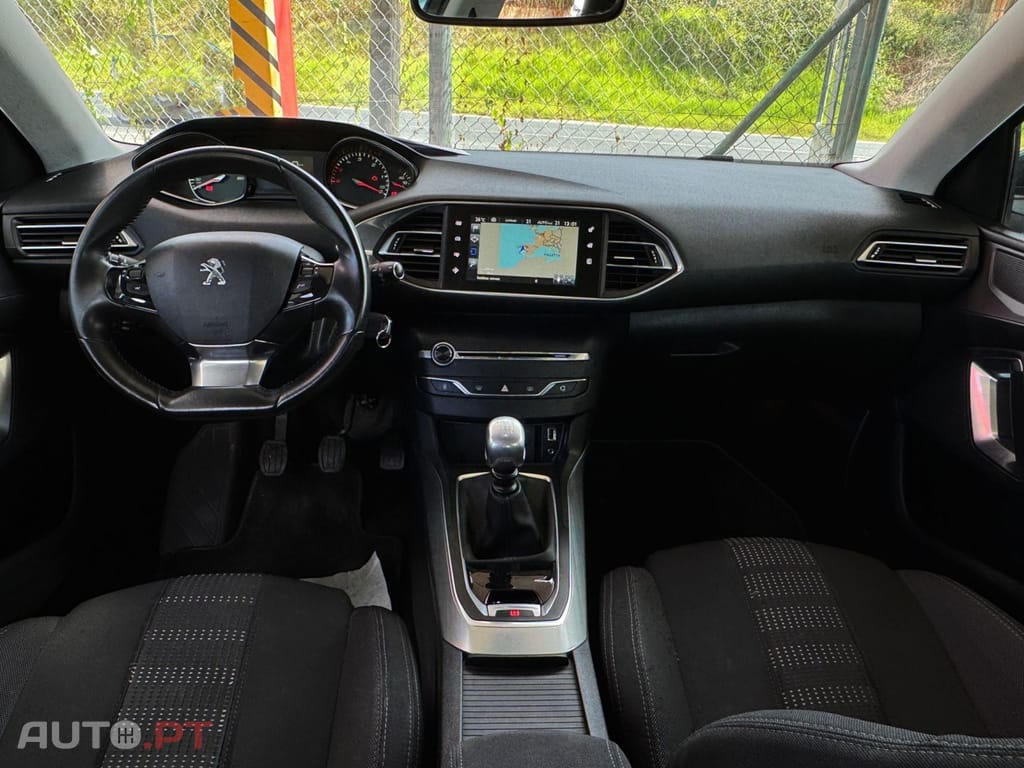 Peugeot 308 1.6 BlueHDi Allure
