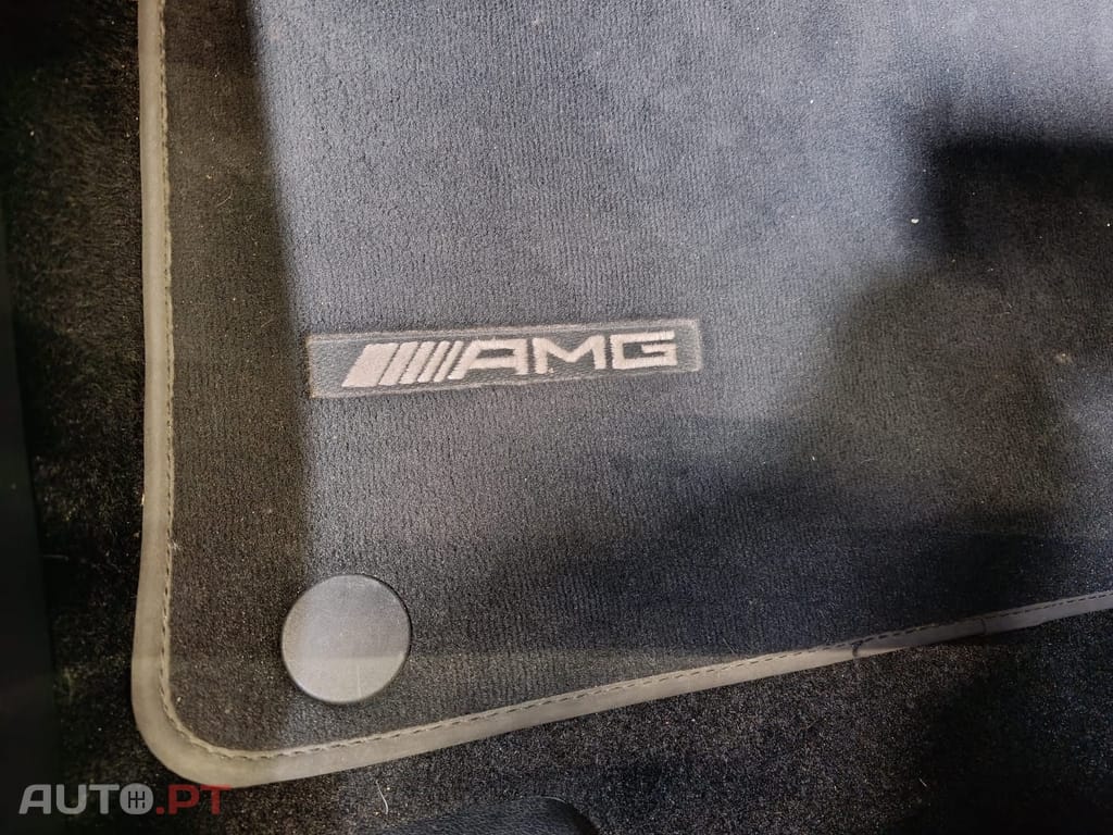 Mercedes-Benz CLA 180 d Shooting Brake AMG Auto