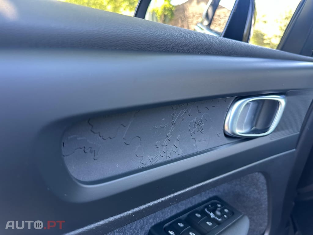 Volvo XC40 Recharge Plus