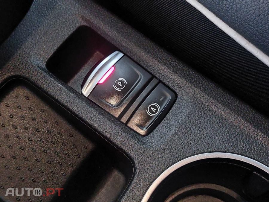 Renault Captur 1.0 TCe Intens Bi-Fuel