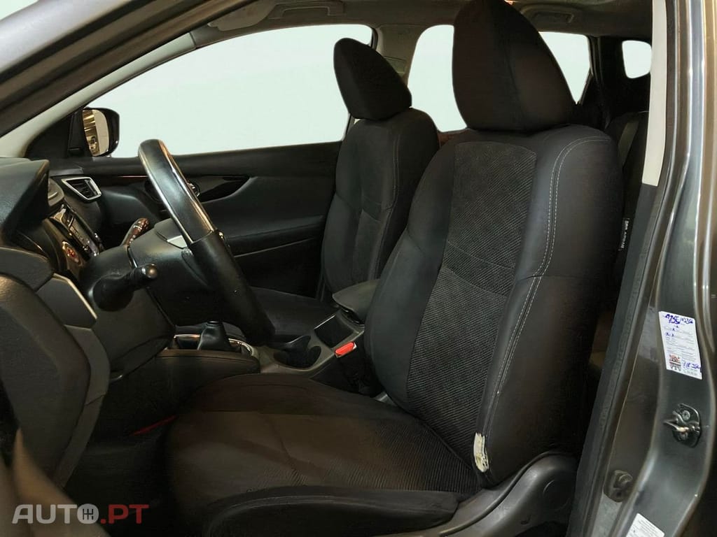 Nissan Qashqai 1.2 DIG-T Acenta Connect