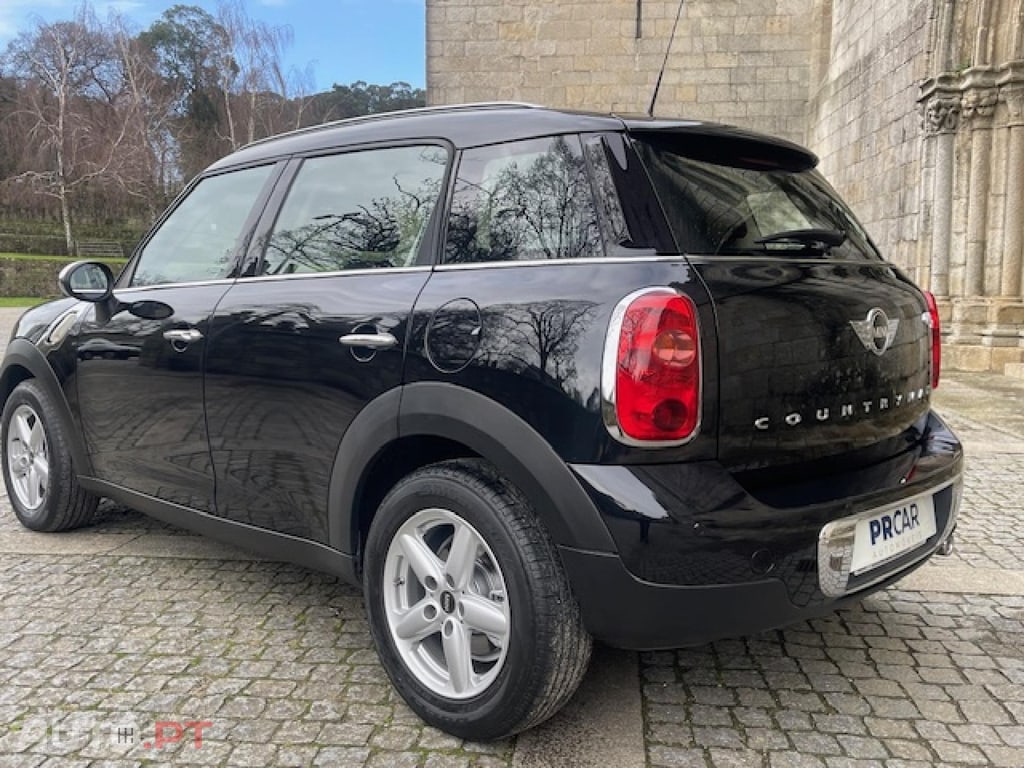 MINI Countryman ONE D