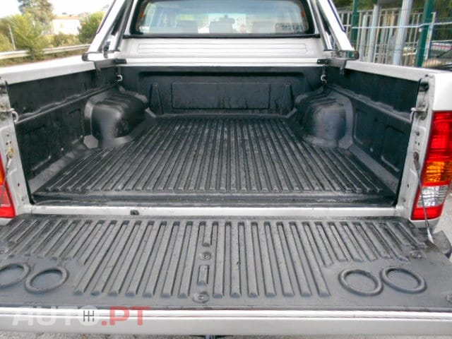 Toyota Hilux Traker 3.0D-4D OFF ROAD