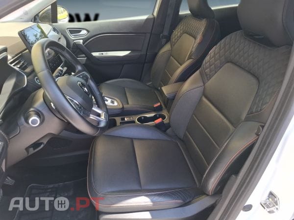 Renault Captur 1.3 TCe 140 Initiale Paris EDC