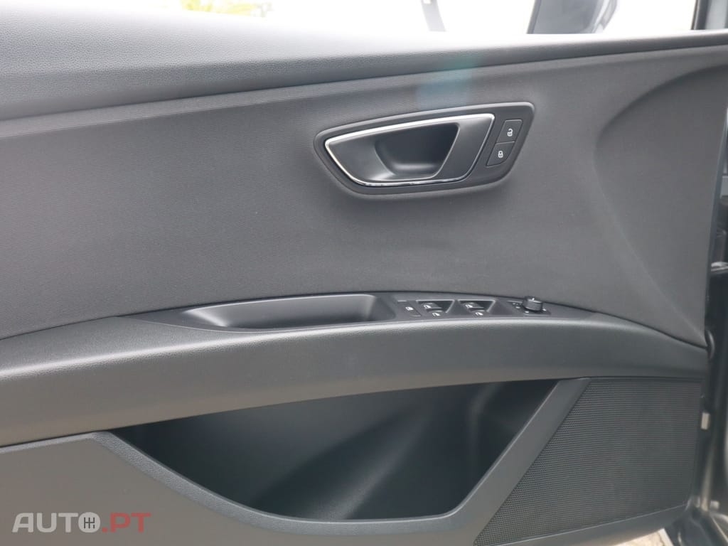 Seat Leon 1.6 TDI DPF E-Ecomotive Reference