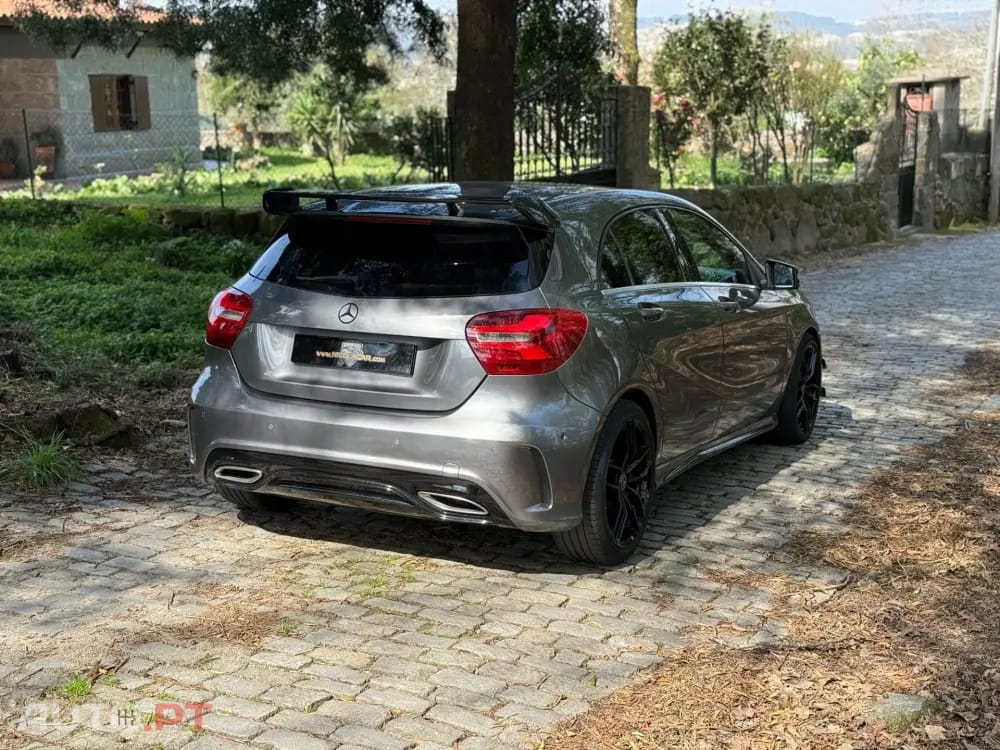 Mercedes-Benz A 180 d AMG Line