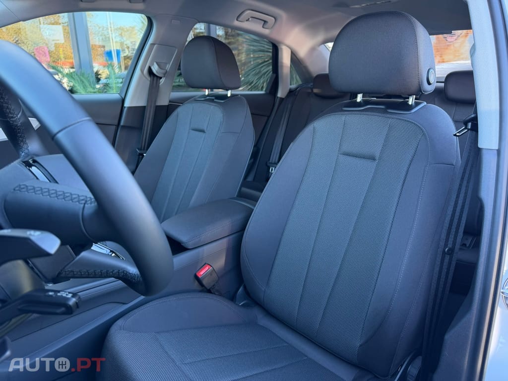 Audi A4 35 TDI Advanced S tronic