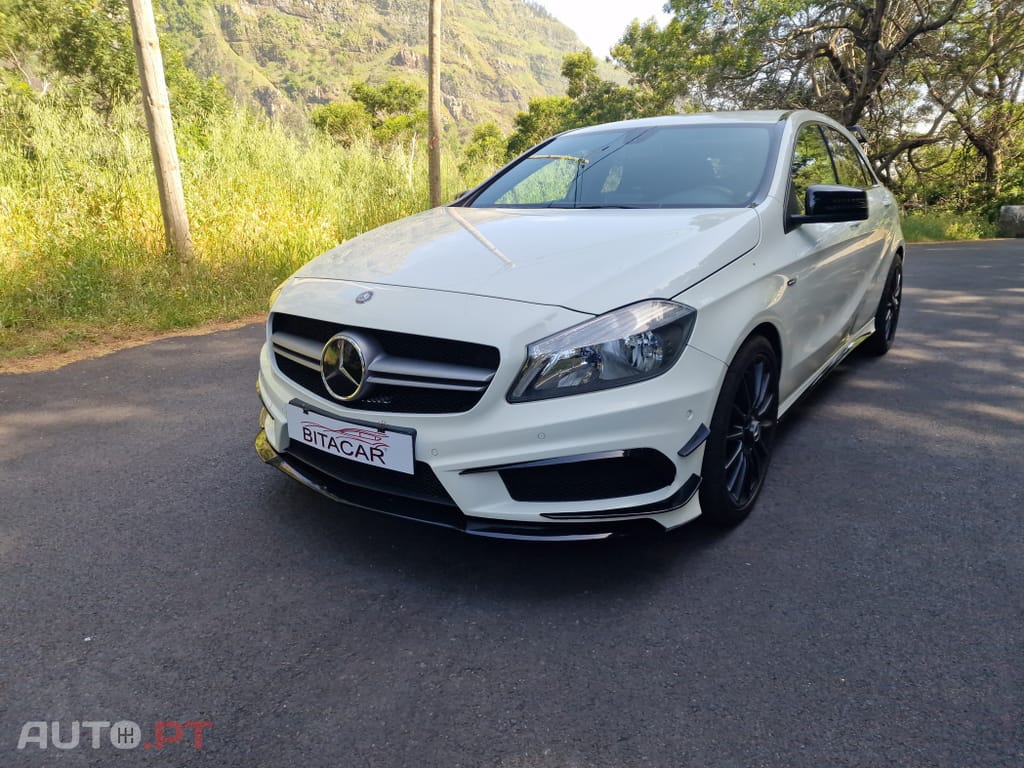 Mercedes-Benz A 180 d AMG Line
