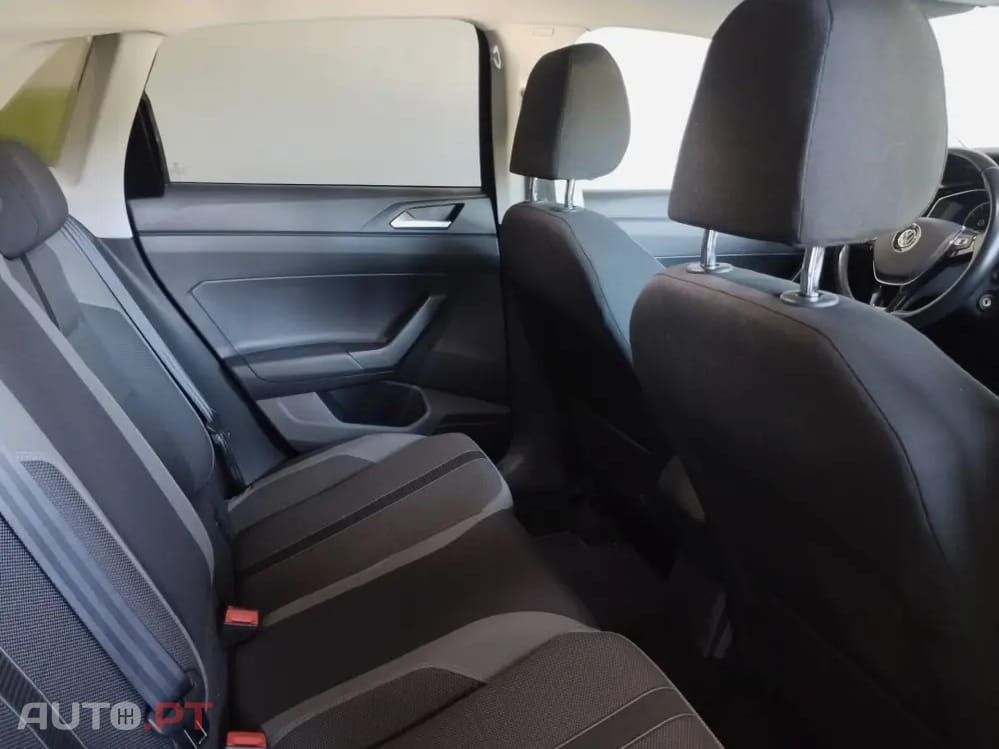 Volkswagen Polo 1.0 TSI R-LINE