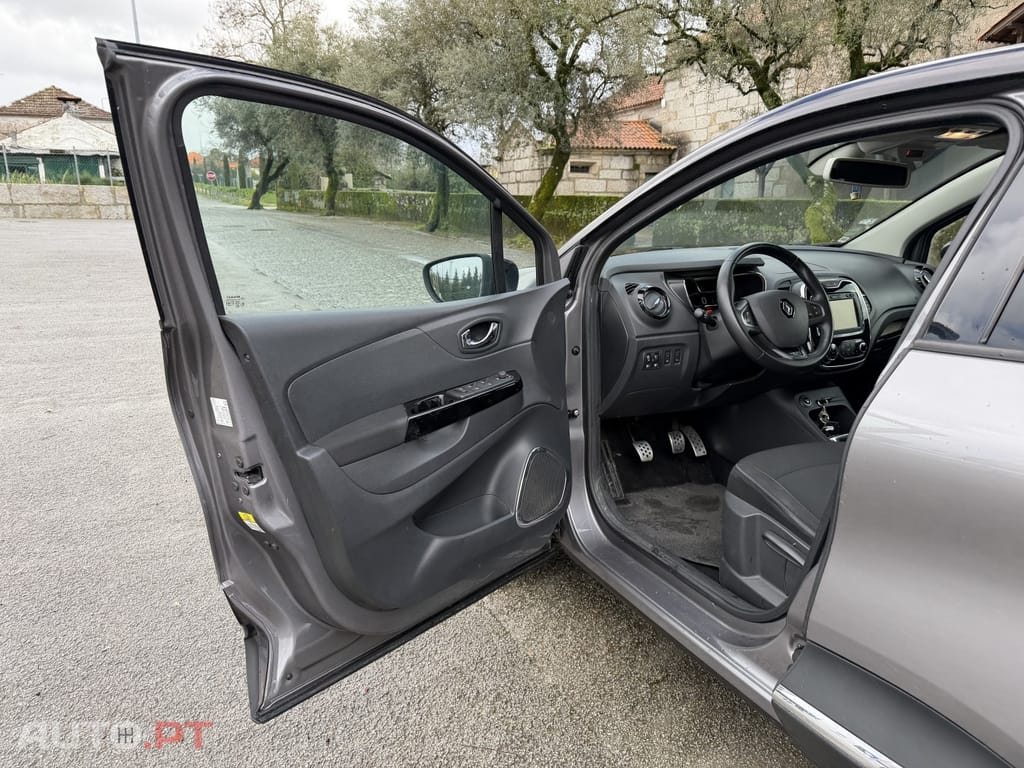 Renault Captur ENERGY TCe 120 Elysee