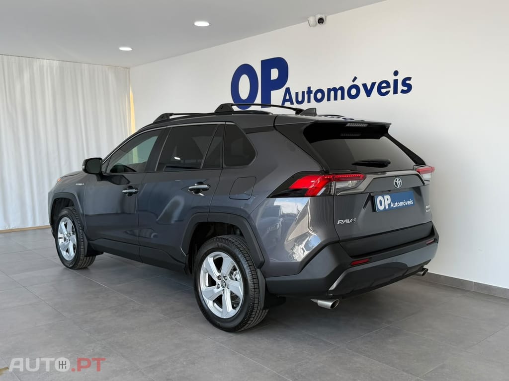 Toyota RAV4 2.5 HDF Exclusive AWD-i